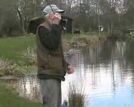 barn elms fishery bradfield.